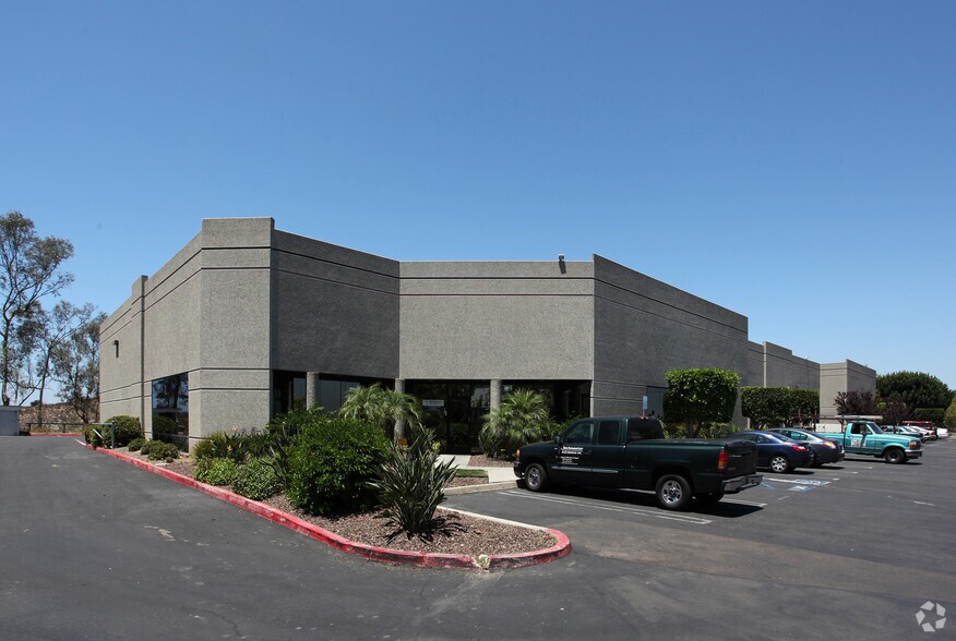 More Photos Of 2453 Cades Way, Vista Unknown For Lease