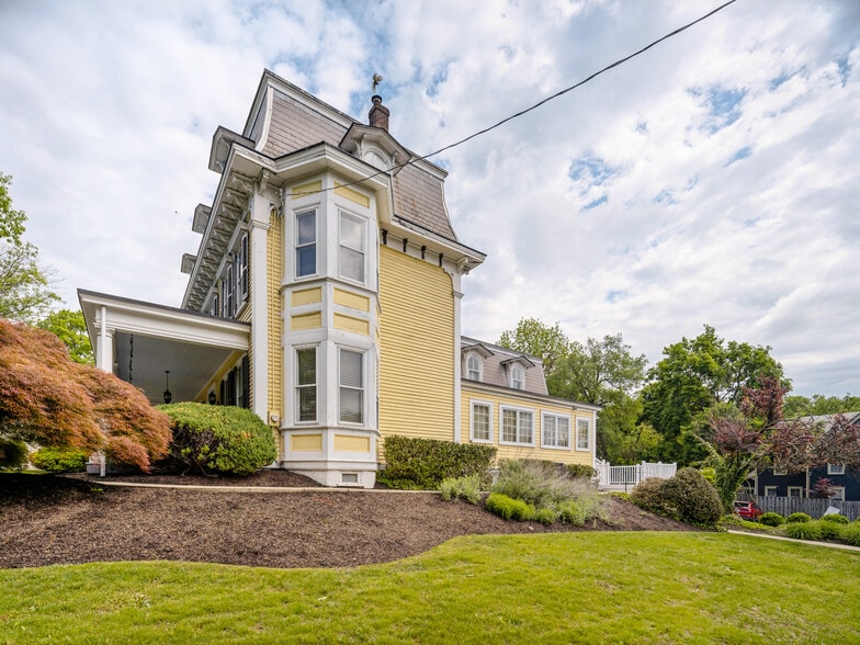 More Photos Of 149 S Main St, Doylestown Office For Lease