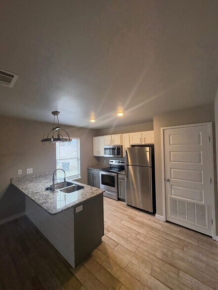 More Photos Of 1621 S Q St, Fort Smith Apartments For Sale