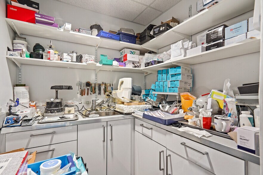 More Photos Of 1336 Van Ness Ave, San Francisco Medical For Sale