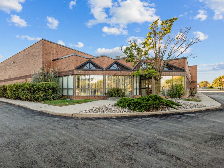 More Photos Of 6130 Tomken Rd, Mississauga Warehouse For Sale