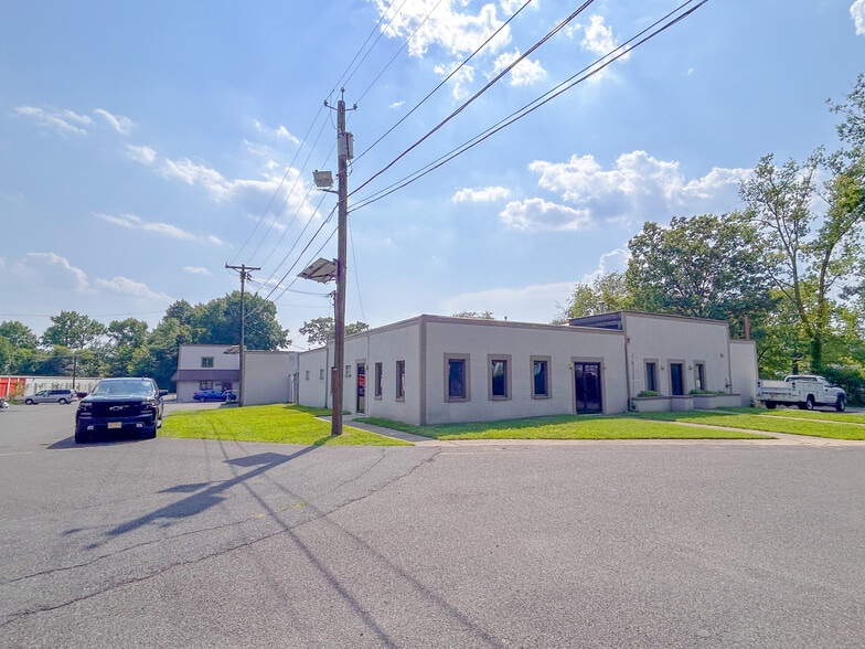 Primary Photo Of 450 S Fellowship Rd, Maple Shade Township Warehouse For Sale