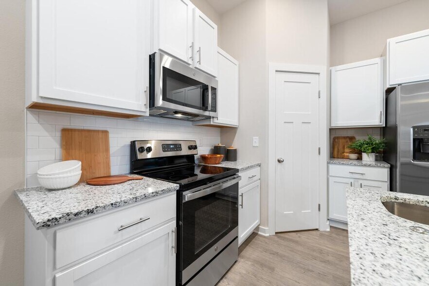 More Photos Of 3513 W 45th St S, Wichita Apartments For Sale