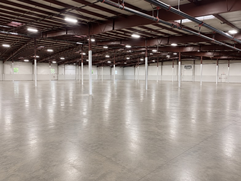 More Photos Of 3631 Aerial Way Dr, Roanoke Warehouse For Sale