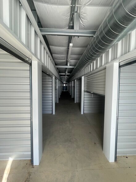 More Photos Of 10005 E 126th St, Collinsville Self Storage For Sale