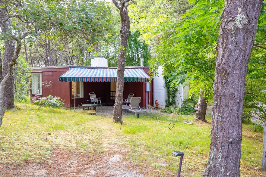 More Photos Of 25 Way 055., Wellfleet Apartments For Sale