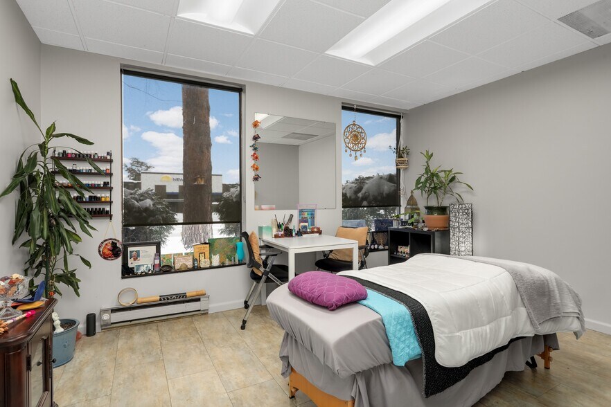More Photos Of 5701 N Kentucky Ave, Crystal Loft Creative Space For Sale