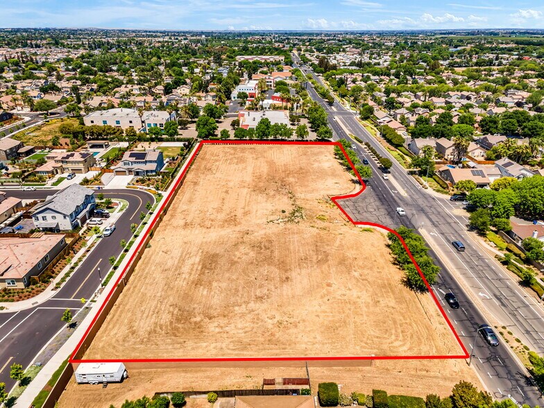 More Photos Of Walnut Blvd, Brentwood Land For Sale