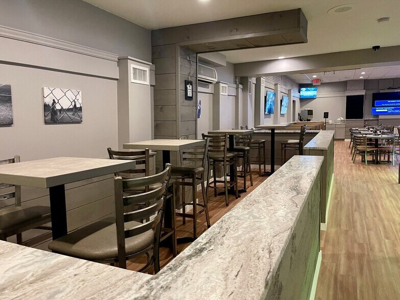 More Photos Of 218 Coggeshall St, New Bedford Storefront Retail Residential For Sale