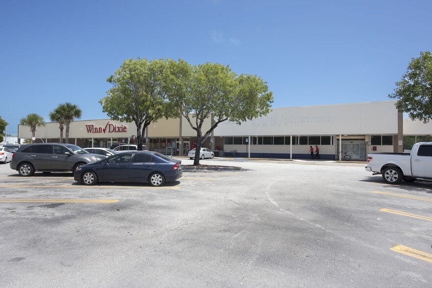 More Photos Of 5501 Overseas Hwy, Marathon Unknown For Lease