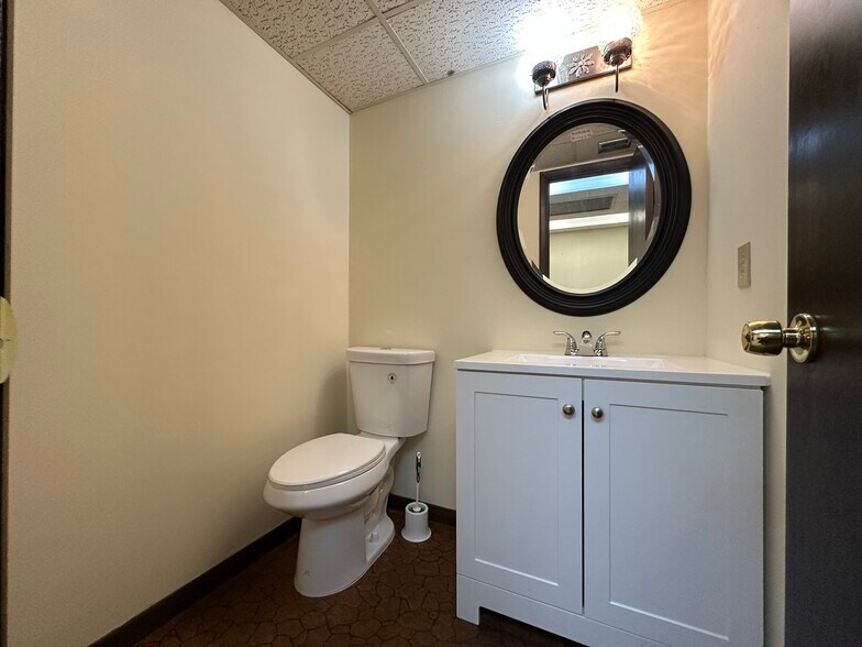 More Photos Of 3816 Hollywood Blvd, Hollywood Medical For Lease