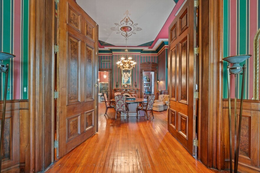 More Photos Of , Baltimore Office For Sale