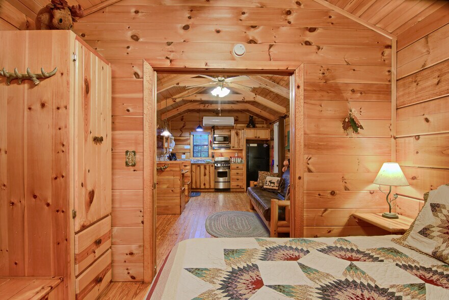 More Photos Of 5830 NC 209 Hwy, Hot Springs Specialty For Sale