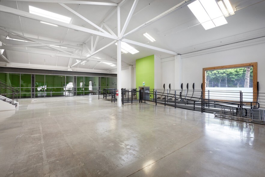 More Photos Of 290 De Haro St, San Francisco Office For Lease