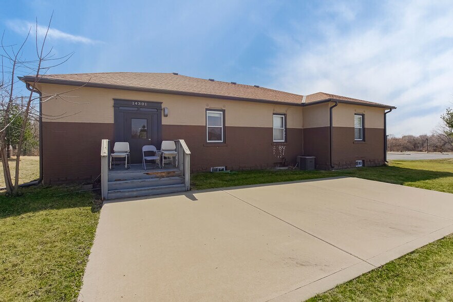 More Photos Of 14345 W 119th St, Olathe Religious Facility For Sale