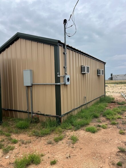 More Photos Of 1301 Baze Way, Snyder Land For Sale