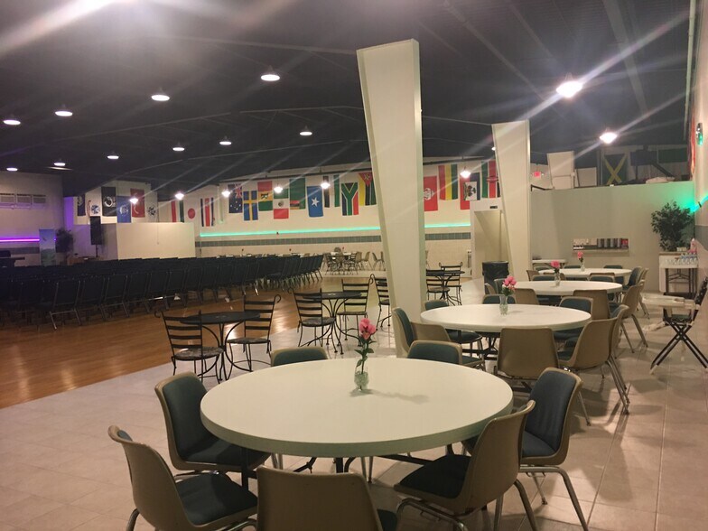 More Photos Of 1307 E Palatine Rd, Arlington Heights Religious Facility For Sale