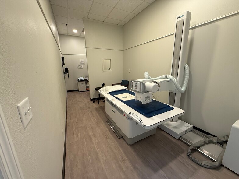 More Photos Of 1180 W Granada Blvd, Ormond Beach Medical For Lease