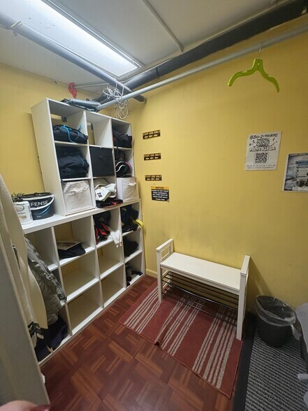 More Photos Of 80-02-80-28 Northern Blvd, East Elmhurst Storefront For Lease