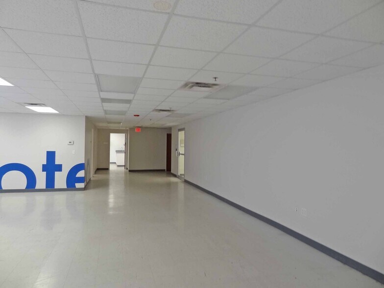 More Photos Of 1311-1319 Pineview Dr, Morgantown Medical For Lease