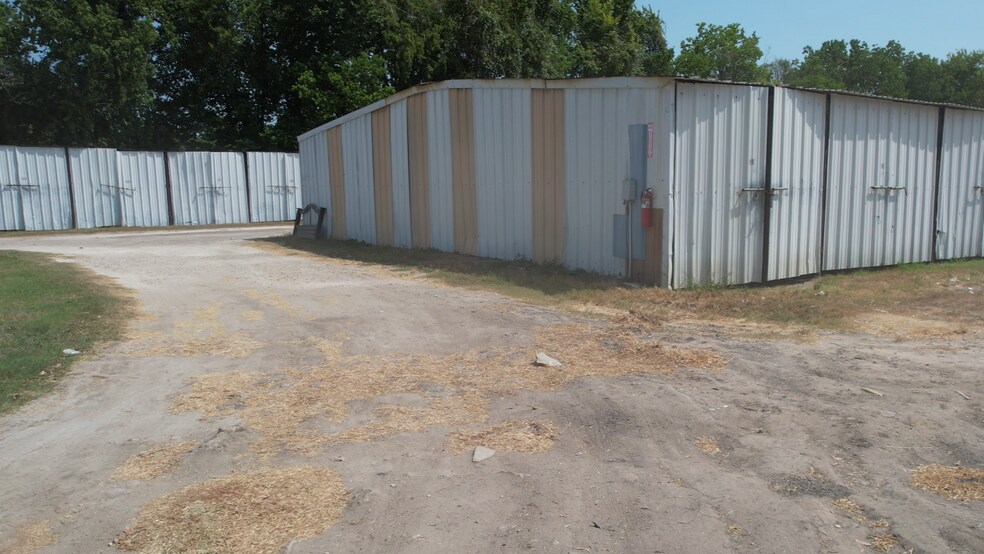 4931 Allen Genoa Rd, Pasadena, TX 77504 Self Storage For Sale