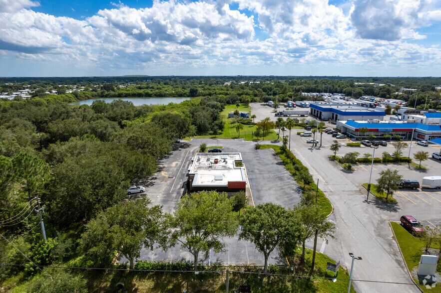 More Photos Of 8905 20th St, Vero Beach Fast Food For Sale