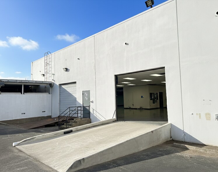 More Photos Of 8605 Cross Park Dr, Austin Office For Lease