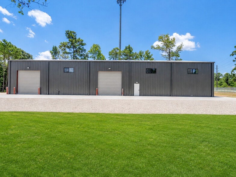 More Photos Of 8382 Miller Rd, Magnolia Industrial For Sale