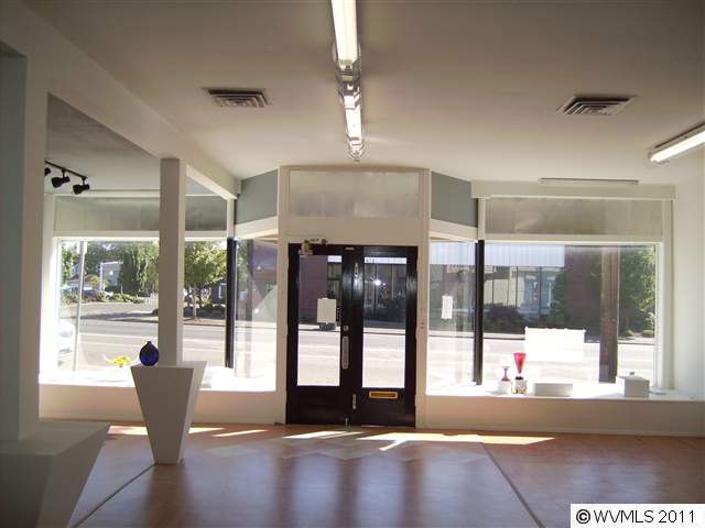 More Photos Of 1233 Main St, Philomath Storefront For Sale