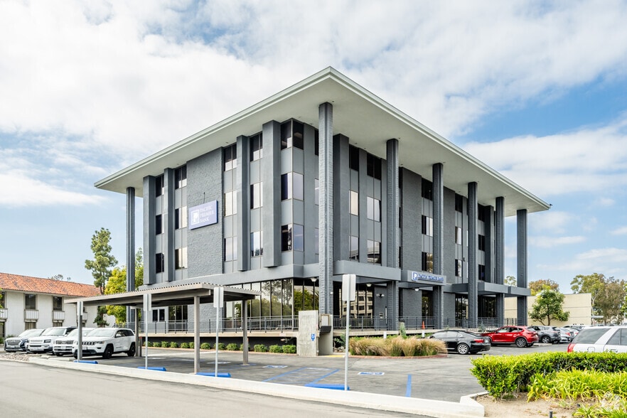 Primary Photo Of 4667 MacArthur Blvd, Newport Beach Office For Lease