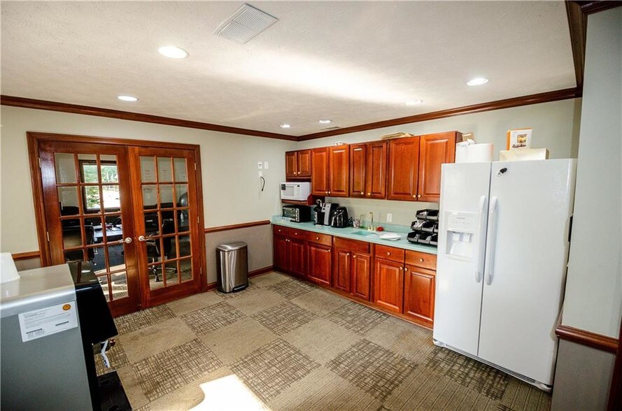 More Photos Of 315 S US 31, Greenwood Medical For Sale