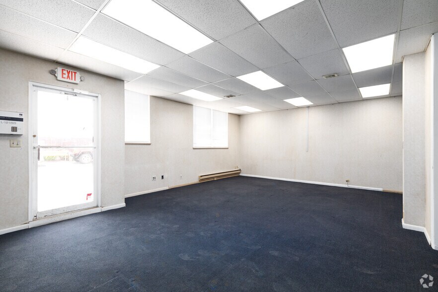 3 Cass St, Keyport, NJ 07735 Industrial For Lease
