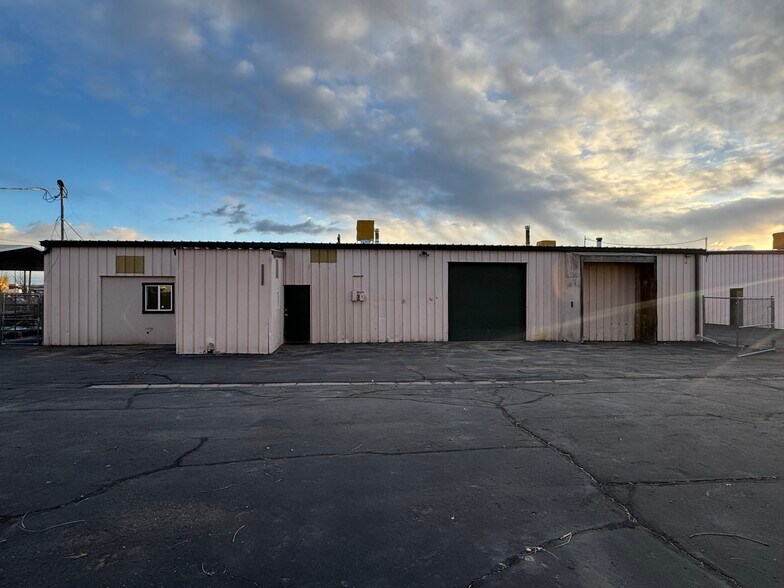 More Photos Of 2458 I 70 Business Loop, Grand Junction Service For Lease