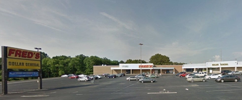 More Photos Of 1227 Cherokee Rd, Alexander City Freestanding For Lease