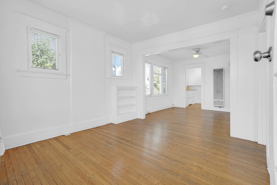 More Photos Of 2531 Elsinore St, Los Angeles Multifamily For Sale