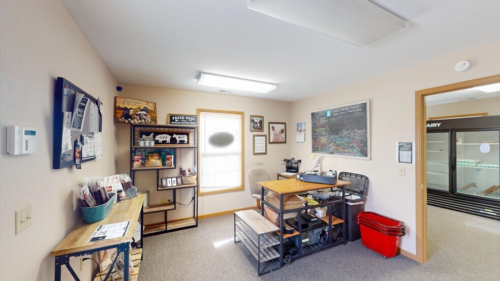 More Photos Of 707 Il Route 127, Greenville Flex For Sale