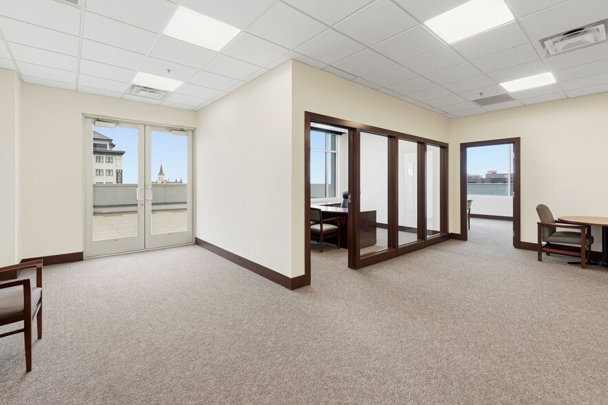 More Photos Of 180 N University Ave, Provo Office For Sale