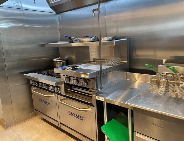 More Photos Of 105 Towners Rd, Carmel Storefront Retail Residential For Sale