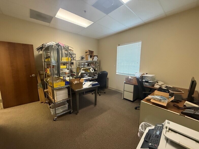 More Photos Of 8222 118th Ave, Largo Warehouse For Sale