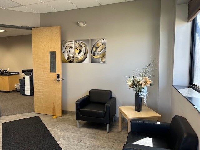 More Photos Of 18 Lancaster Pky, Lancaster Manufacturing For Sale