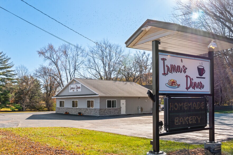More Photos Of 816 Hwy 23/73, Princeton Restaurant For Sale