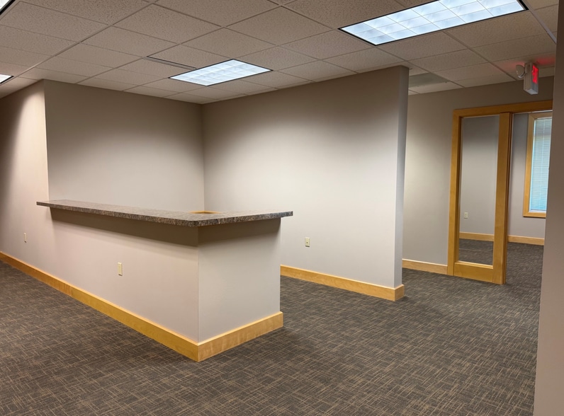 More Photos Of 8500 Greenway Blvd, Middleton Office For Lease