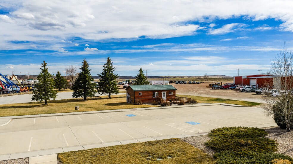 More Photos Of 187 US-16, Buffalo Auto Repair For Sale