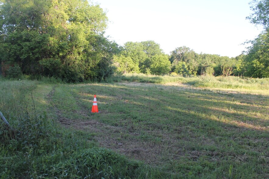 More Photos Of 402 Carter Spur, Troy Land For Sale
