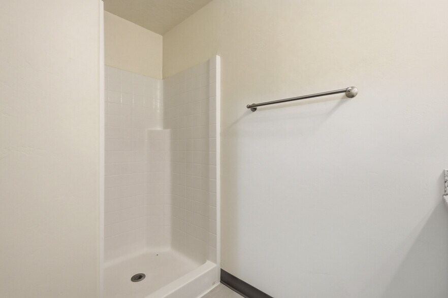 More Photos Of 119 N 800 W, Cedar City Apartments For Sale