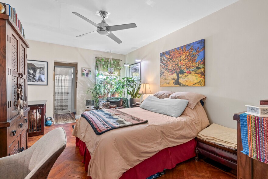 More Photos Of 211 E 33rd St, Baltimore Multifamily For Sale