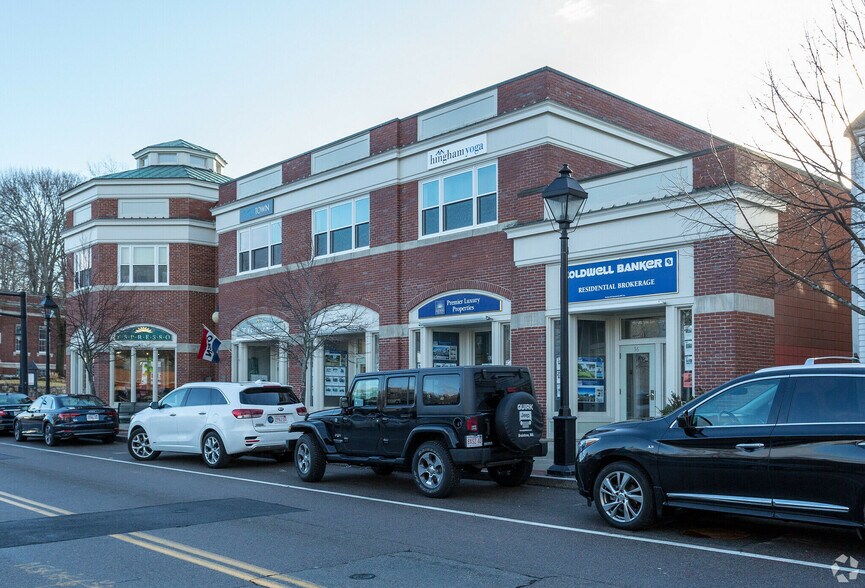 More Photos Of 19 Main St, Hingham Storefront Retail Office For Lease