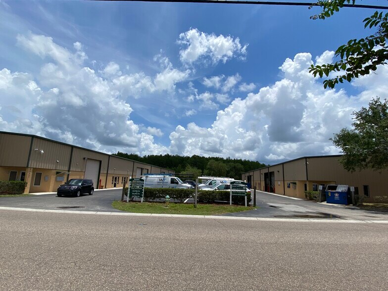 More Photos Of 2444 Merchant Ave, Odessa Warehouse For Lease