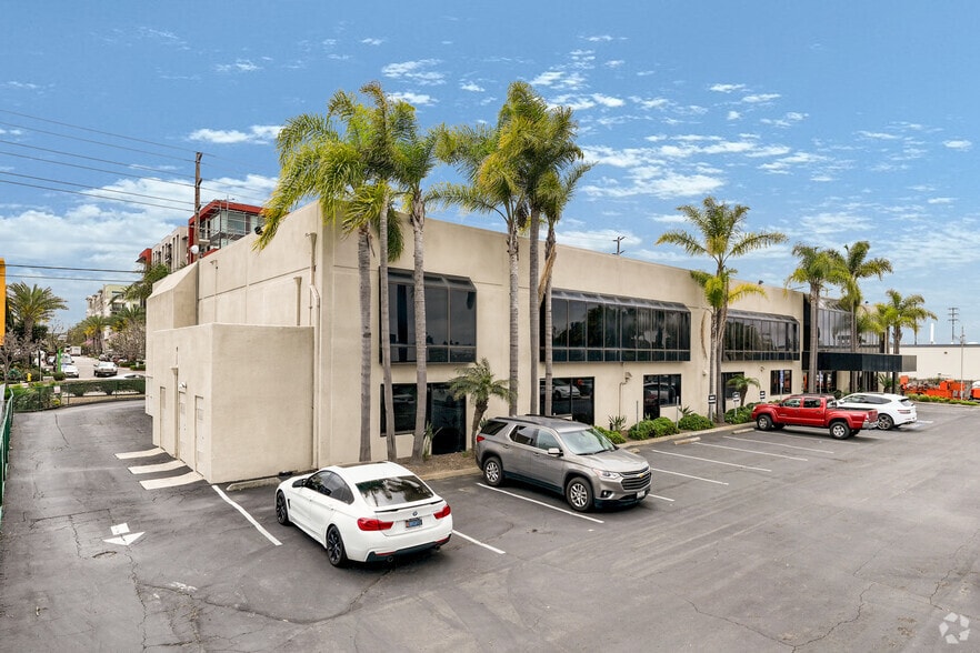 Primary Photo Of 5205 Kearny Villa Way, San Diego Office For Lease