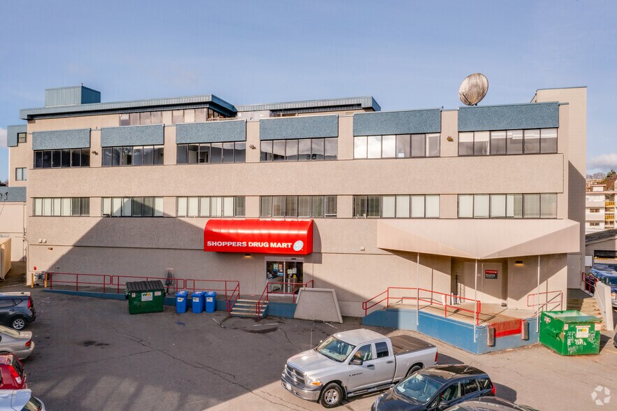 More Photos Of 1627 Fort St, Victoria Office For Lease